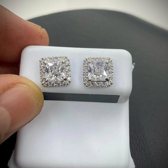 14K White Gold CZ Square Stud Earrings Baguette Push Back for Womens - Picture 3 of 6